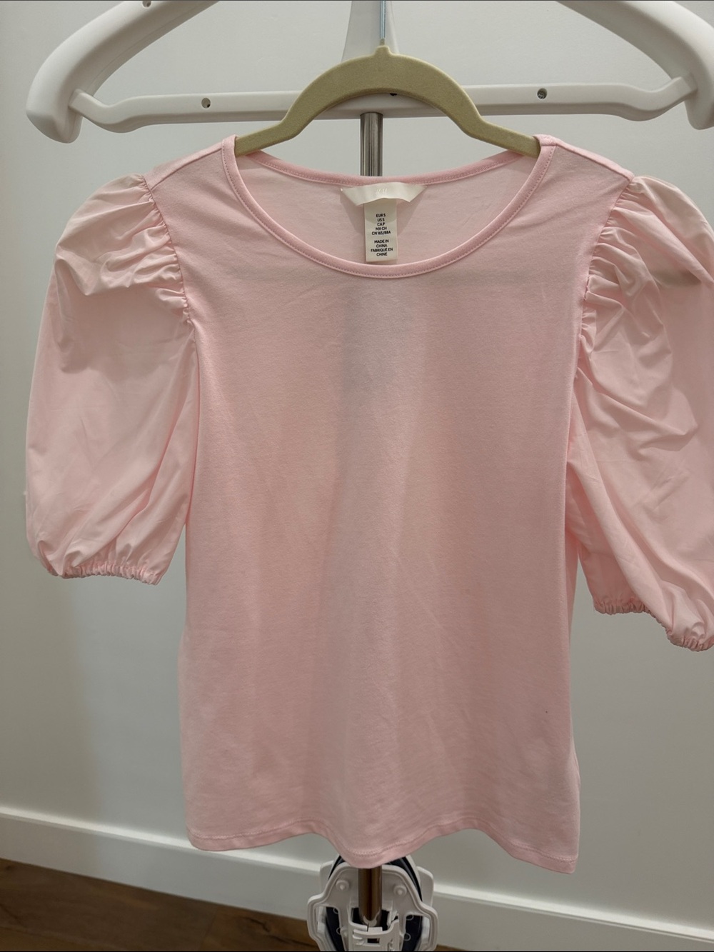 H&M Pale Pink Puff Sleeve Top